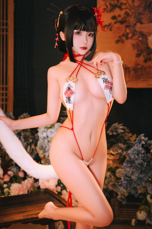 Read more about the article Cosplay Rinaijiao日奈娇 花魁狐妖 Set.01
