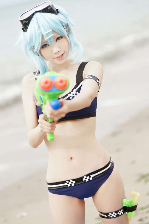 Read more about the article Cosplay ElyEE子 诗乃海边