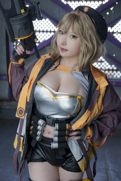 Read more about the article Cosplay SAKUサク Sparkling アニス Anis Nikke Set.07