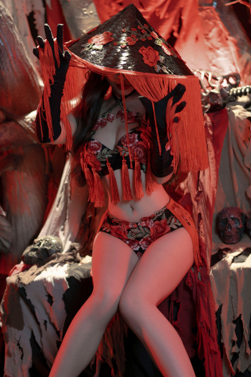 Read more about the article Cosplay Bangni邦尼 冥2 Set.01