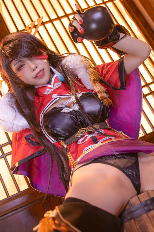 Read more about the article Cosplay 水淼Aqua 北斗凝光 Set.01