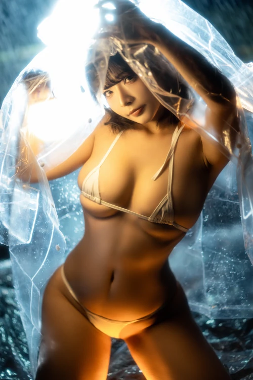 Read more about the article Cosplay Yuuhui玉汇 雨夜独舞 Set.01