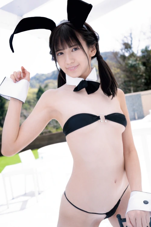 Read more about the article Miyu Aida 相田美優, アイドルワン I-One サンプル版 また好きになりました