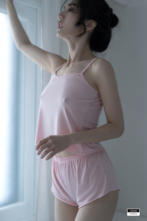 Read more about the article Ray 레이, LEEHEE EXPRESS LEBE-054 Set.01
