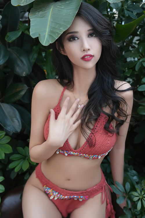 Read more about the article UGirls尤果圈 No.2543 葛征Model