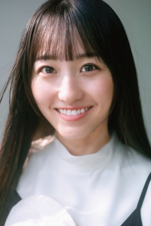 Read more about the article Miku Ichinose 一ノ瀬美空, Shonen Magazine 2025 No.43 (週刊少年マガジン 2025年43号)