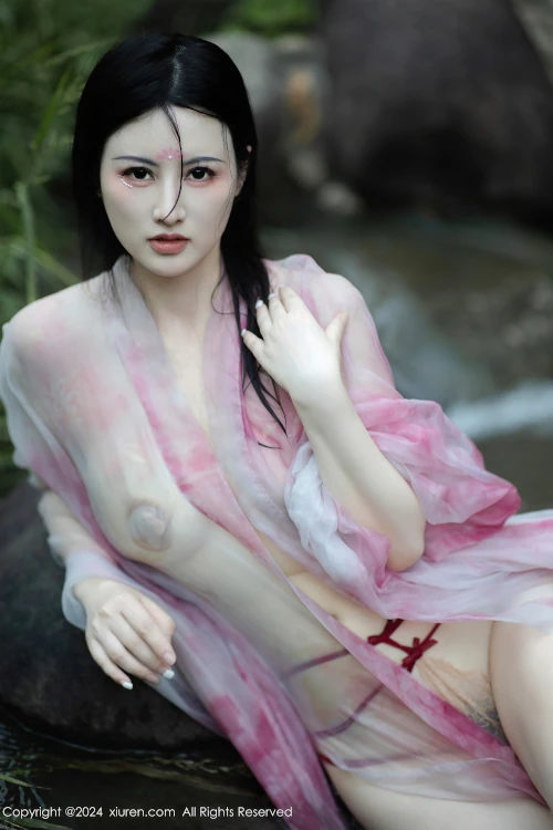 Read more about the article XiuRen秀人网 No.9100 诗诗kiki
