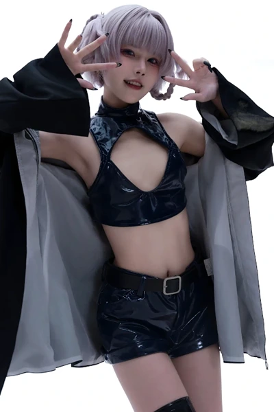 Read more about the article Cosplay 清水凪 – 彻夜之歌 七草荠