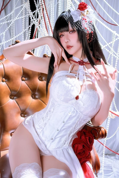 Read more about the article Cosplay 星之迟迟Hoshilily – Nikke米哈拉 羁绊锁链